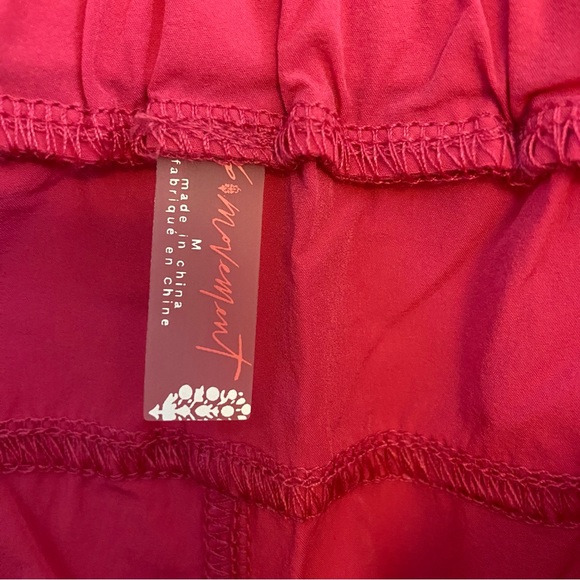 NWT FP MOVEMENT BY FREE PEOPLE PINK SHORTS SIZE M - Picture 4 of 9